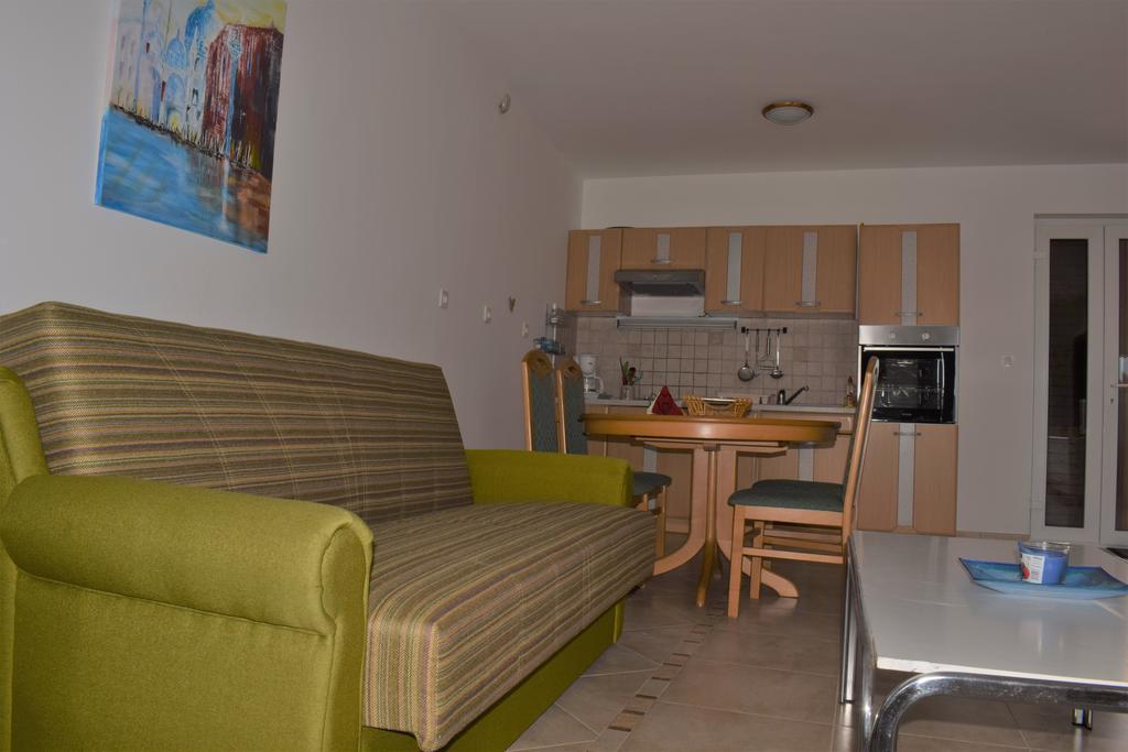 Apartments Blue Dream Malinska Zewnętrze zdjęcie