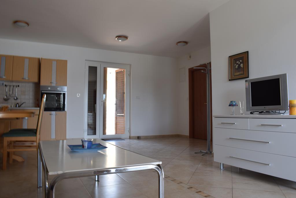 Apartments Blue Dream Malinska Zewnętrze zdjęcie